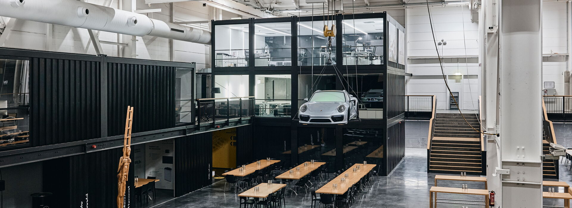 Müller-Live-Kommunikation Büro im urbanharbor Ludwigsburg mit Halleim Industriestil